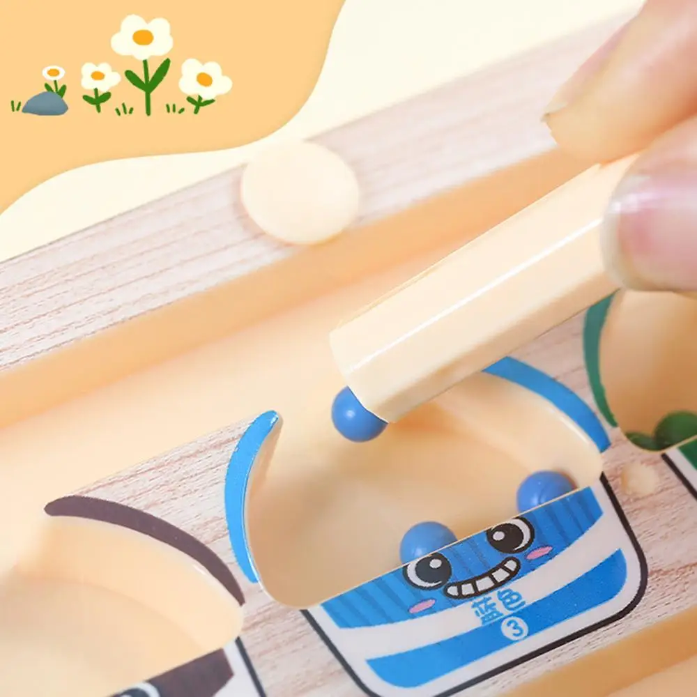 Gioco di ordinamento dei colori magnetici Montessori Labirinto da tavolo Penna Perline mobili Giocattolo educativo di controllo sensoriale in legno per bambini