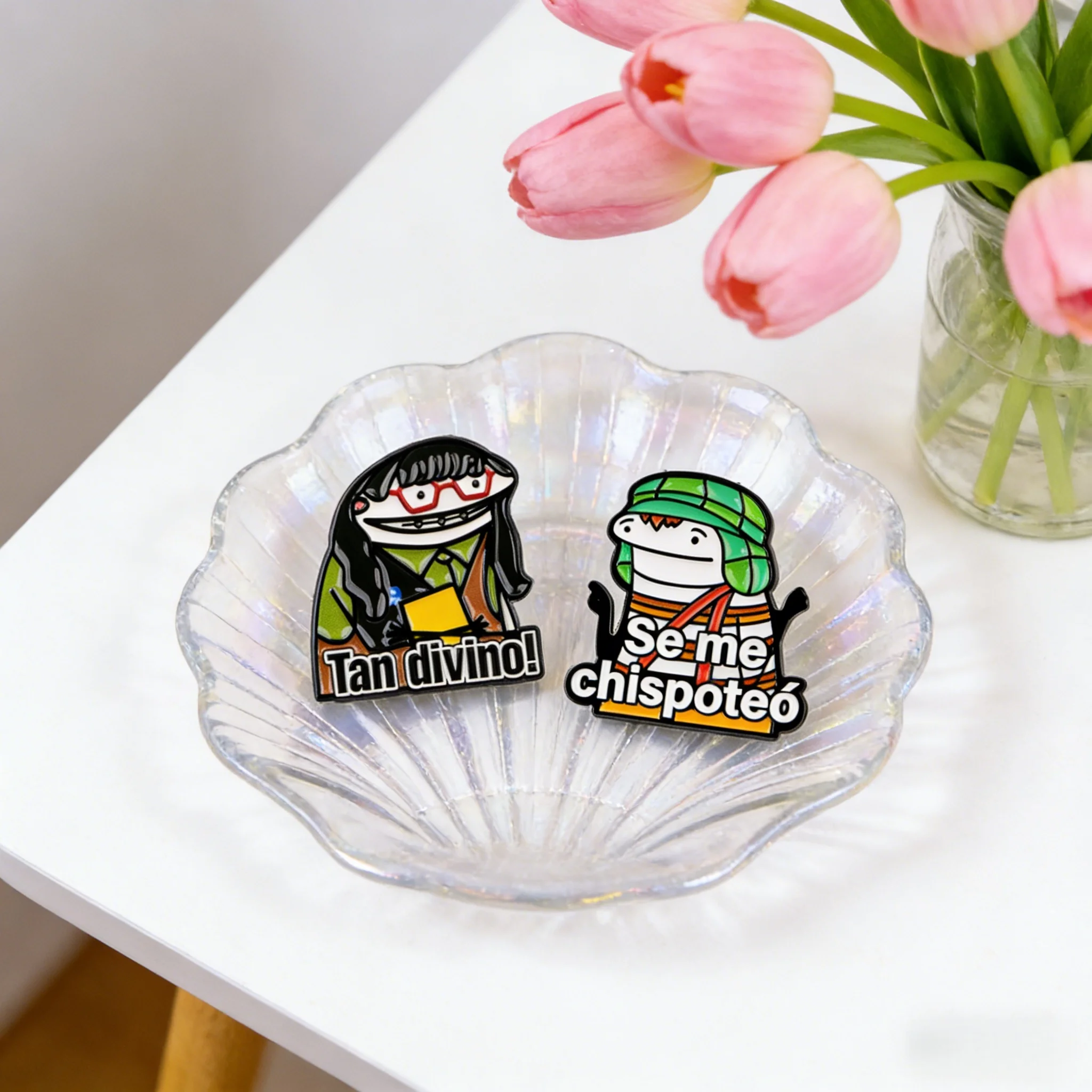 Funny Spanish Quotes Enamel Pins Cartonn Beer Man Brooch Lapel Pin Badge on Backpack Clothing Accessories Fashion Jewelry Gifts