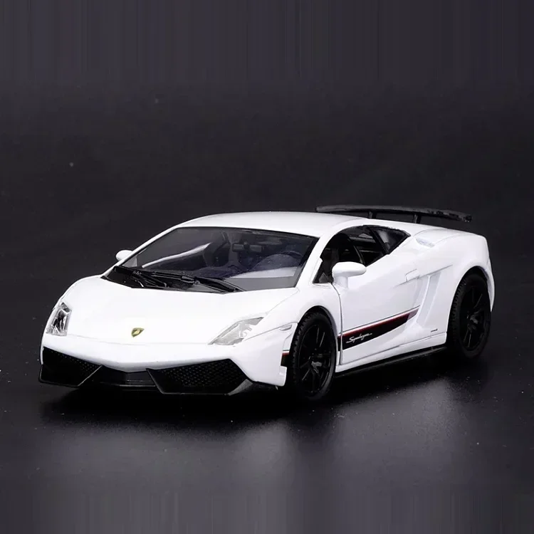 1:36 Lamborghini Gallardo LP570-4 alta simulazione squisita collezione giocattoli auto Supercar lega Diecast modello tirare indietro auto