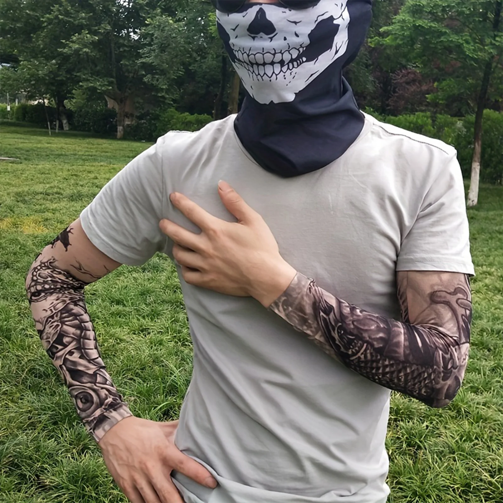 

Tattoo Pattern Arm Guard Sleeve Soft & Realistic Tattoo Pattern Sun Protection Sleeves for Basketball Golf Football