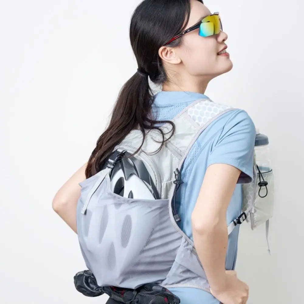 

With reflective strips Trail Running Backpack Lightweight Breathable Running Race Vest Hydration System Waterproof