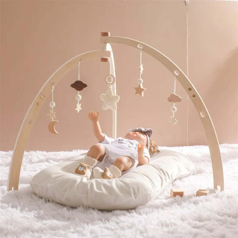 Baby Wooden Triangle Gym Rack Splint Newborn Activity Gym Frame Star Moon Cloud Pendant Rattle Toys Baby Montessori Toys