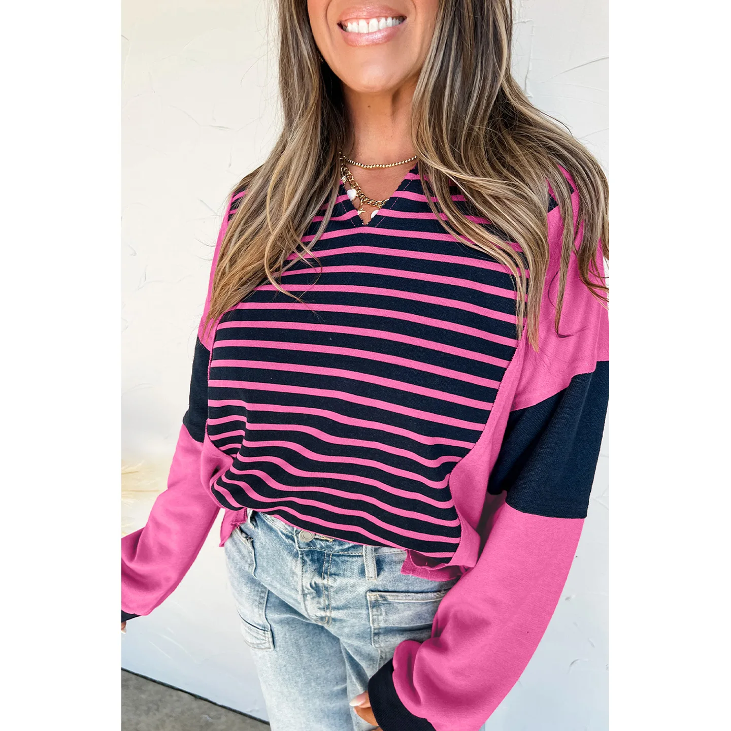 

Женские полосатые трикотажные изделия с v-образным вырезом и длинными рукавами, осенне-зимние модные независимые свободные универсальные топы