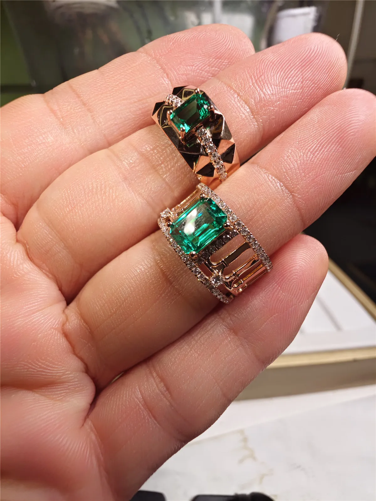 

Lab-grown Emerald Diamond Matching Wedding Bands 14K Solid Gold Engagement Rings Custom Arch Design