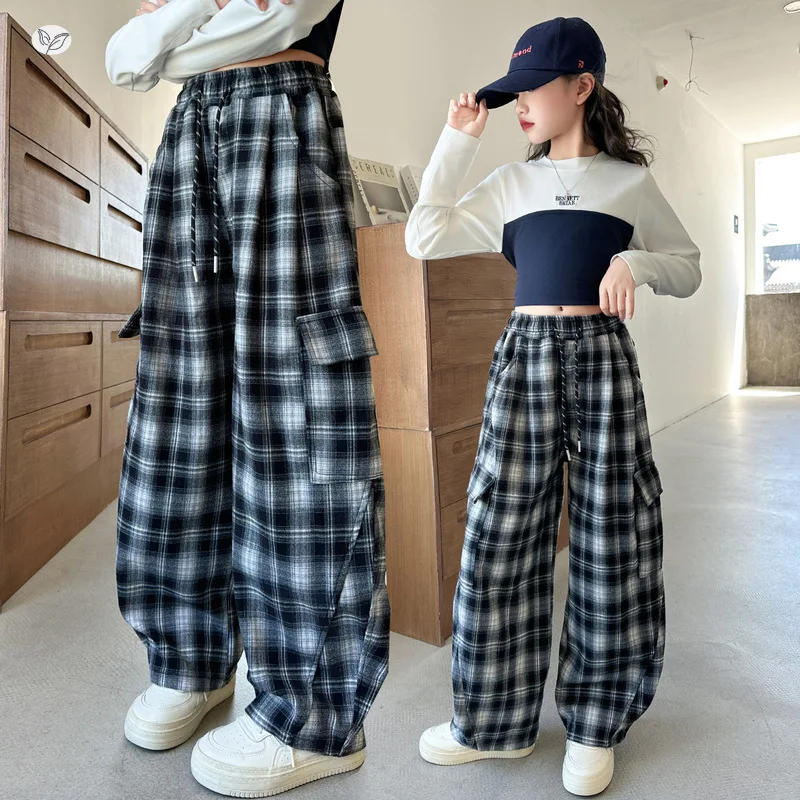 

Girls' Casual Plaid Cargo Pants 2025 New Style Teenage Children's Wide Leg Pants Curved Knife Trousers Comfortable for 4-14Years