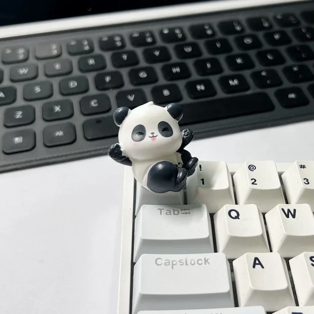 Cute Resin Keycap Handmade Custom Panda HuaHua Artisan Key Caps 1U Cross Axis Chinese Panda  Keycap for Mechanical Keyboard Gift