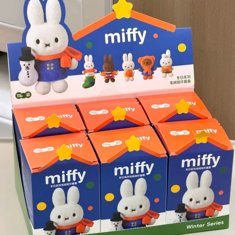 Nowa Seria Blind Box Miffy Zimowa Oryginalna Kawaii Boris Zawieszka Urocza Lalka Brelok Ozdoba Prezent dla Pary Figurka Zabawka