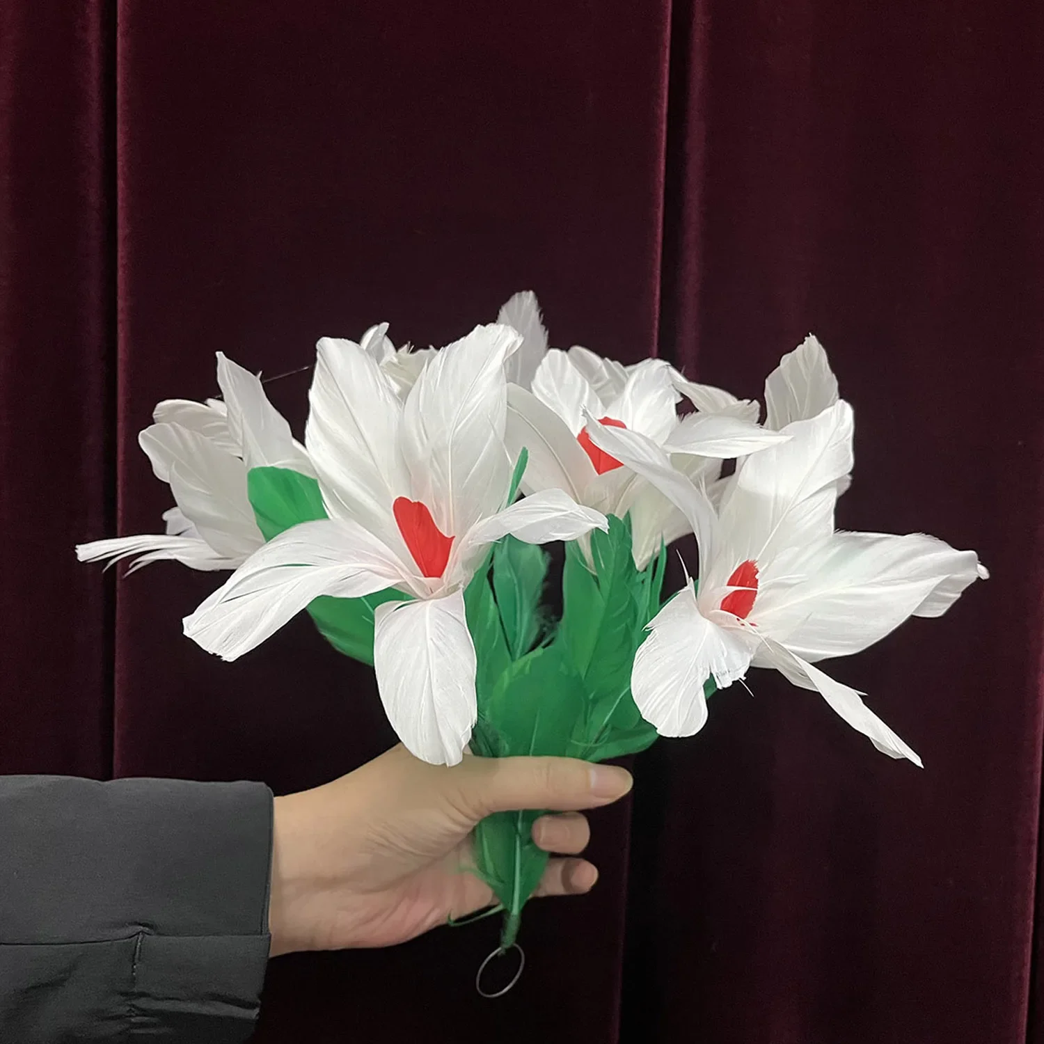 Sleeve Bouquet - White Flower Magic Tricks Feather Bouquets Appearing From Sleeve Flower Production Magia Stage Gimmicks Props