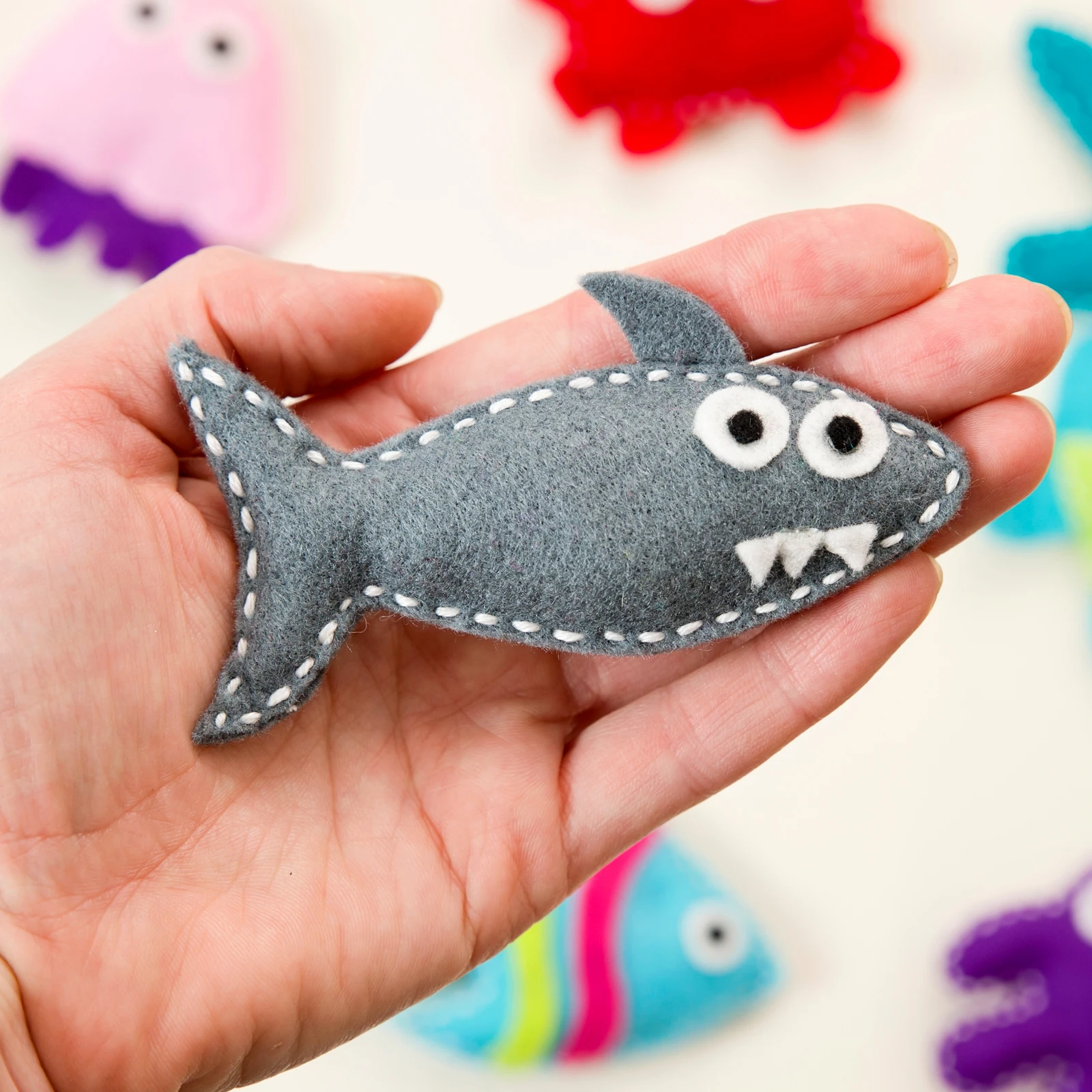 

500Cmx3 Wool Felt Ribbon 5Meters Grey Craft Material For Christmas Tree Decorations Wreaths Bowknots Home Garden Decoration