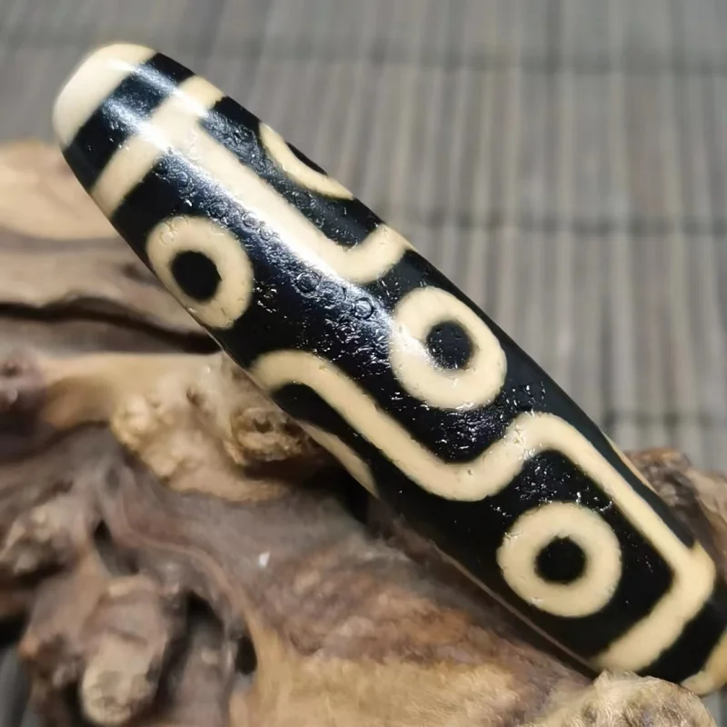 Tibetan Agate Dzi Beads Wholesale High Oil Horseshoe Pattern Patina Agate Nine-Eyed Dzi Bead Pendant Live Jade