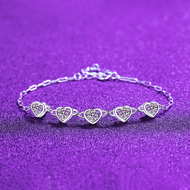 

S925 Silver White Gold Plated 1.5CT D Color Moissanite Angel's Love Heart Bracelet for Women, Exquisite Jewelry.