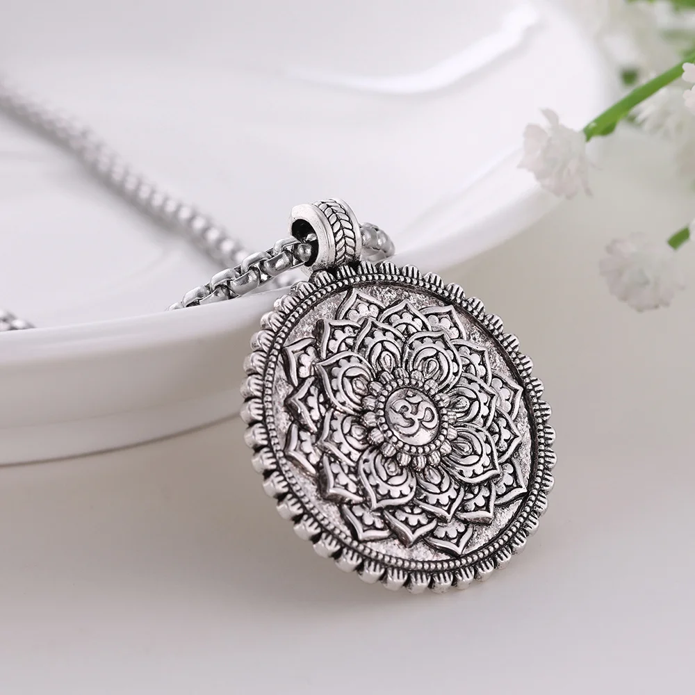 EUEAVAN Retro Flower of Life Om Yoga Lotus Pendant Necklace Indian Chakra Buddha Mandala Necklaces Meditation Charm Jewelry Gift