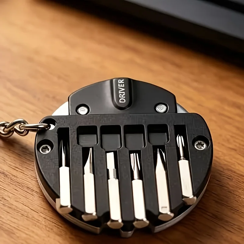 Portable 7‑in‑1 Keychain, Folding Pocket Knife with Screwdriver Bits, Outdoor Emergency Survival Tool Multi‑Function Gadget