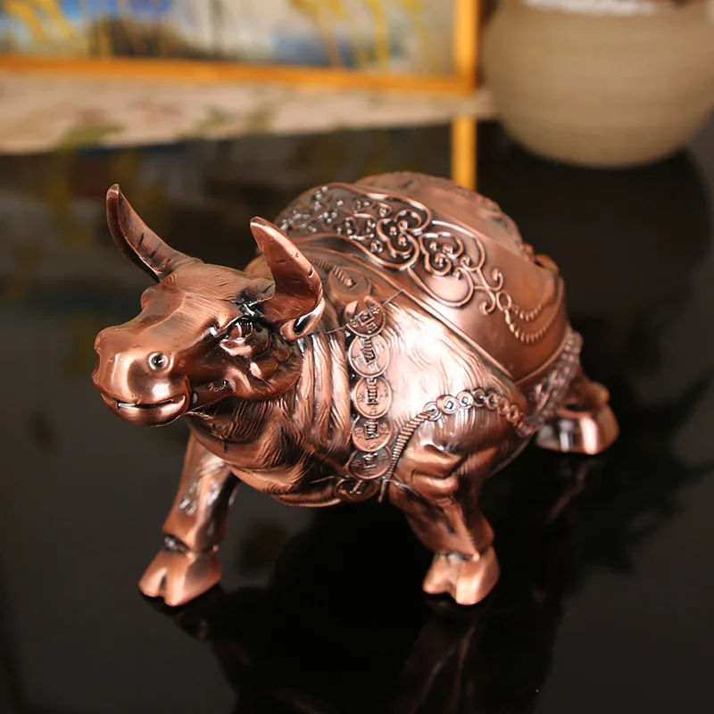 Animal Cow Metal Ashtray with Lid, Bull Spirit Creative Ashtray, Windproof Fortune Cow, Personality Fashion