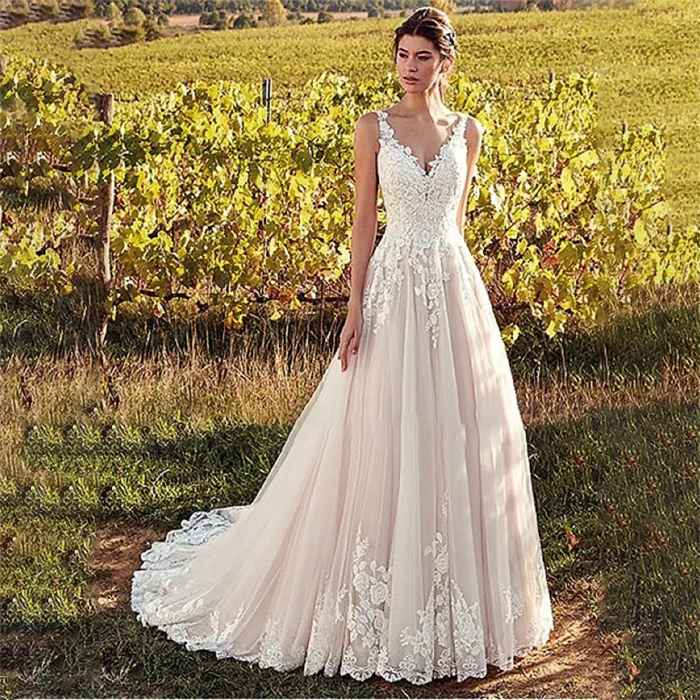 Robe de mariée élégante en dentelle, bretelles Spaghetti, col en v, ligne a, avec des Appliques, longueur au sol, dos nu