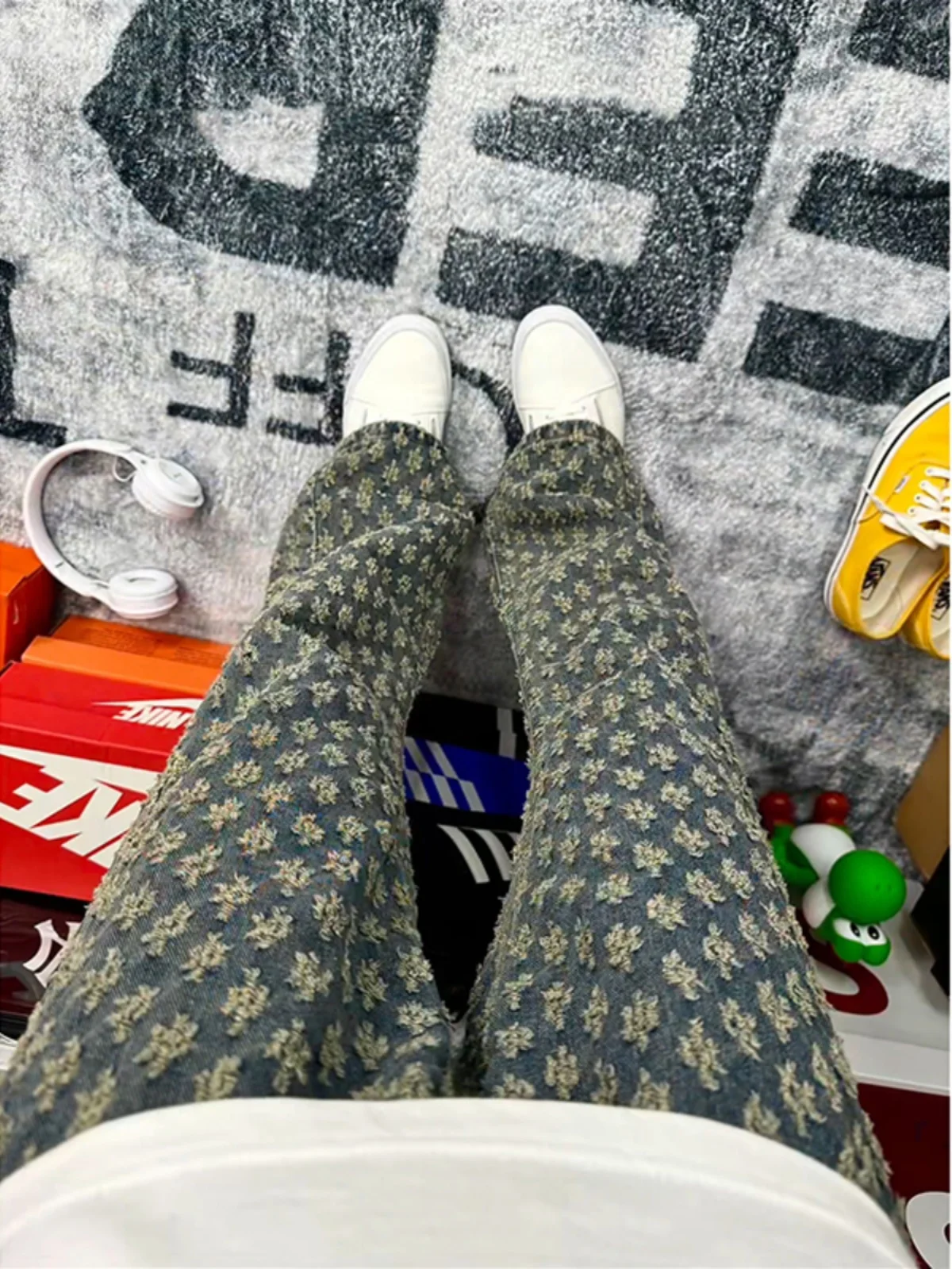 

Retro Blue Embroidered Denim Jeans Men's Summer American High Street Straight Loose Knife Flared Pants Cotton Polyester ...