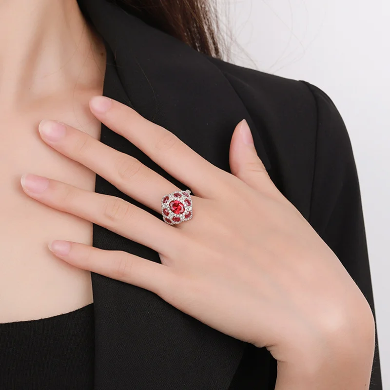 

Copper-plated lab-grown royal blue ring with diamonds, gemstone, pigeon blood red zirconia diamond ring wholesale customization