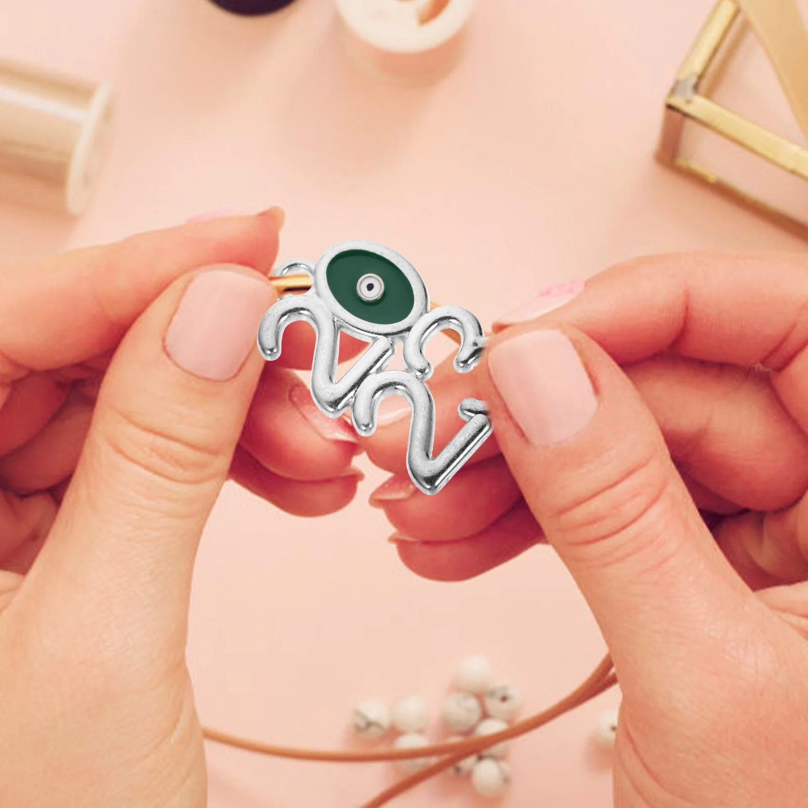 

20pcs 2023 Pendant Charms Durable Smooth Edges Jewelry Making Keychain Necklace Earring Bracelet DIY Accessories Decorative