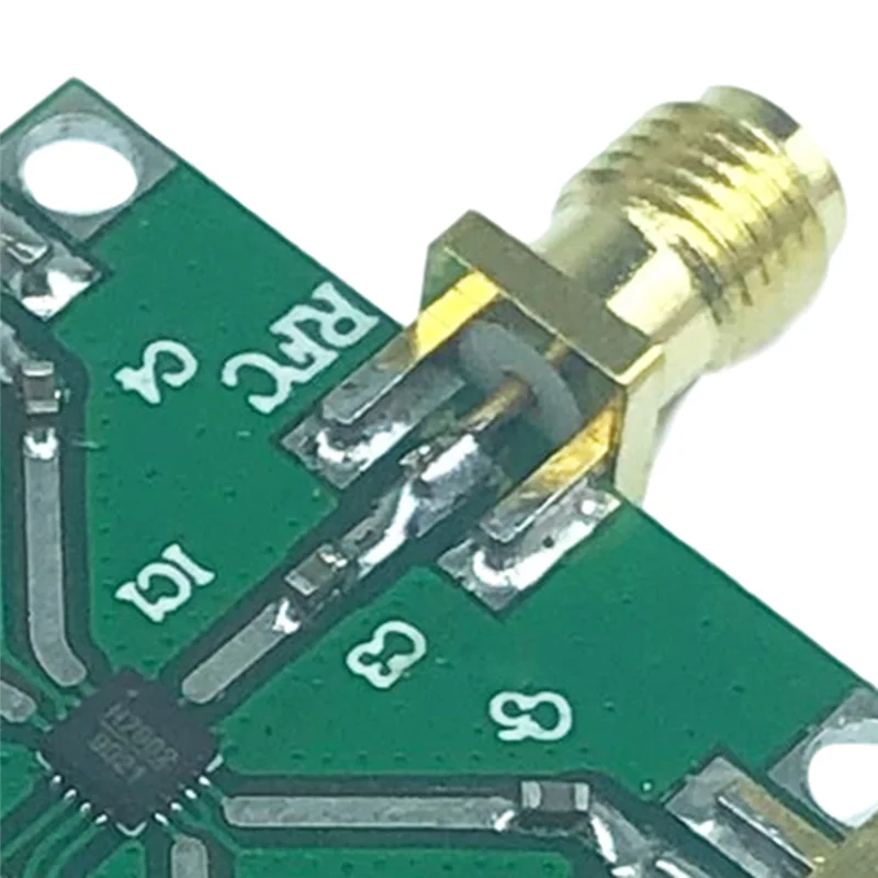 HMC7992 Modulo interruttore RF da 0,1-6 GHz Interruttore unipolare a quattro vie non riflettente