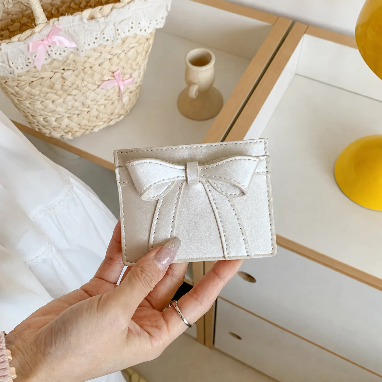 Interior Design Id - Compact Ultra Thin Bow Decor PU