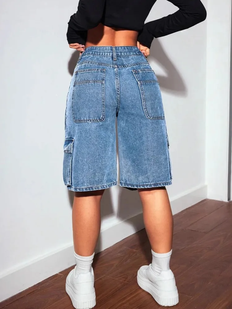 ผู้หญิงกางเกงยีนส์สั้นกางเกงตรง Midi Casual หลายกระเป๋าเข่าความยาว Vintage ล้าง Cargo Feminino Jean กางเกงขาสั้น 2025 ฤดูร้อนใหม่