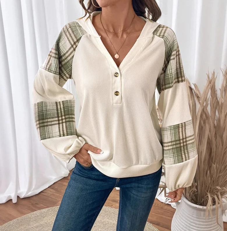 เสื้อสเวตเชิ้ตคอกลมลายสก็อตเย็บต่อแบบหลวมสบายสำหรับผู้หญิง  คอลเลคชั่นฤดูใบไม้ร่วงใหม่