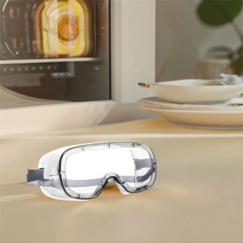 Portable Professional Safety Goggles Dustproof Vented Anti Splash Eyewear Lightweight Clear Lens Anti-Fog Glasses Work Lab