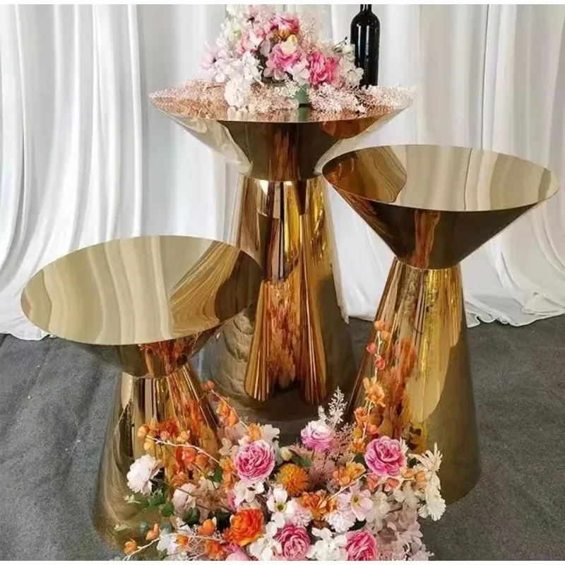 

Popular 3 Pcs Tall Gold Stainless Steel Round Cake Table Cylinder Dessert Table Display Set Stand Plinths for Wedding Party