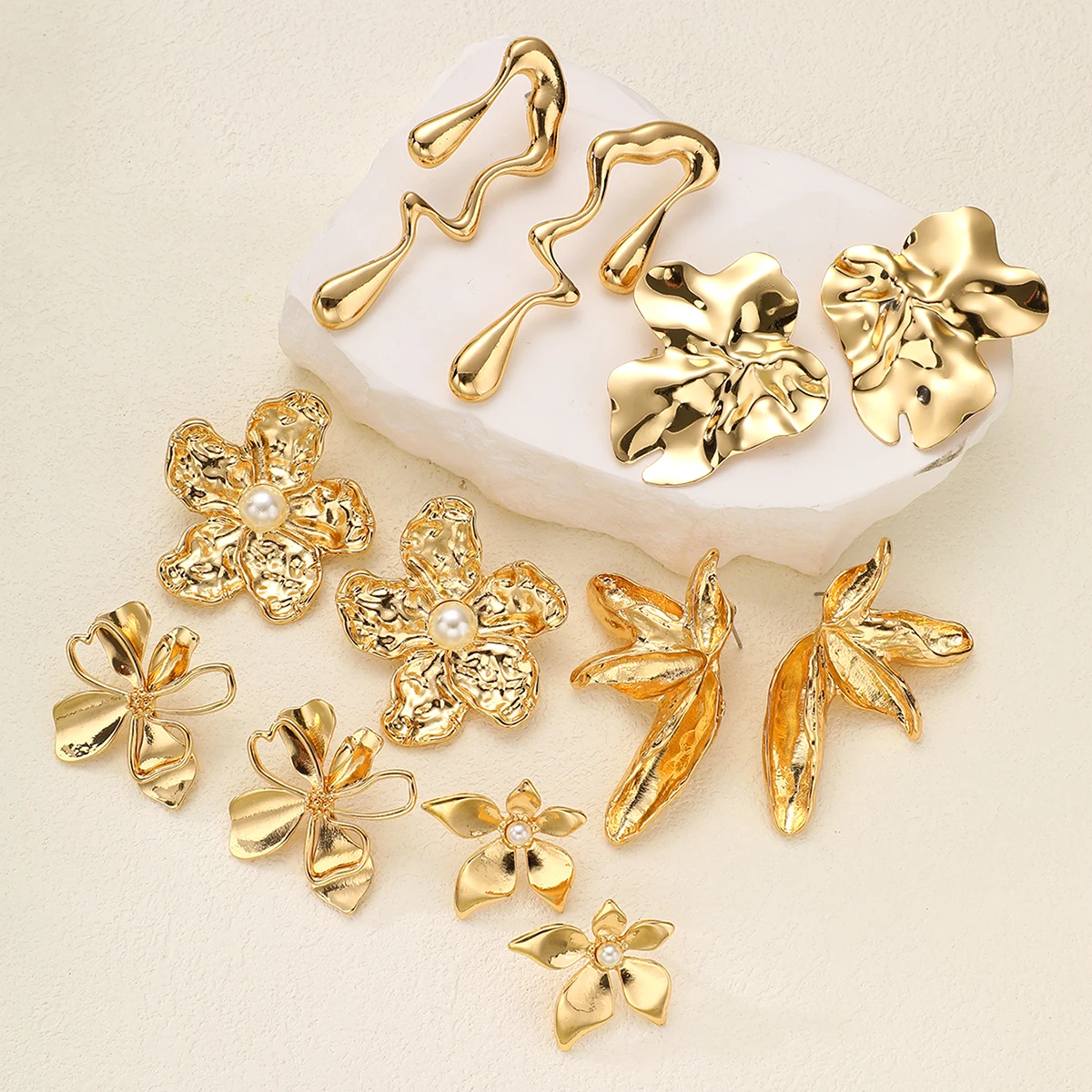 12 قطعة مجموعة أقراط زهرة هندسية خمر للنساء موضة أنيقة الذهب اللون اللؤلؤ غير النظامية ورقة قطرة الماء ترصيع المجوهرات #4