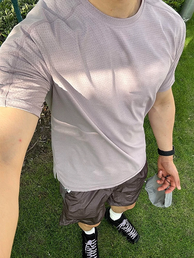 

Lightweight Breathable Ice Silk Qui Dry ort Sve Men's Summer Sport T-irt for Running Cycling Outdoor Activities