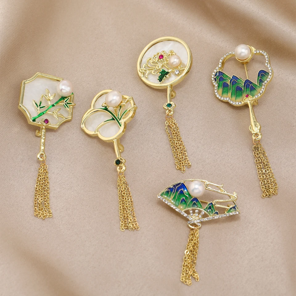 Muylinda Mountain Picture Fan Brooches For Women National Tassel Enamel Fan Causal Party Brooch Pin Gifts Vintage Chinese Style