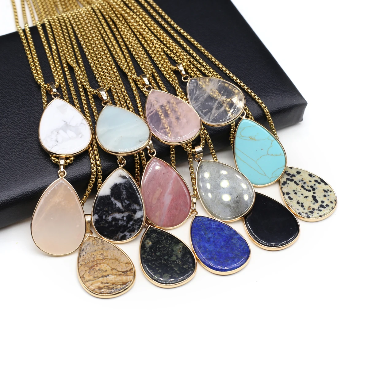 Charming Jewelry Necklace Natural Semi Precious Stone Water Droplet Shape Pendant Exquisite Anniversary Gift for Men and Women