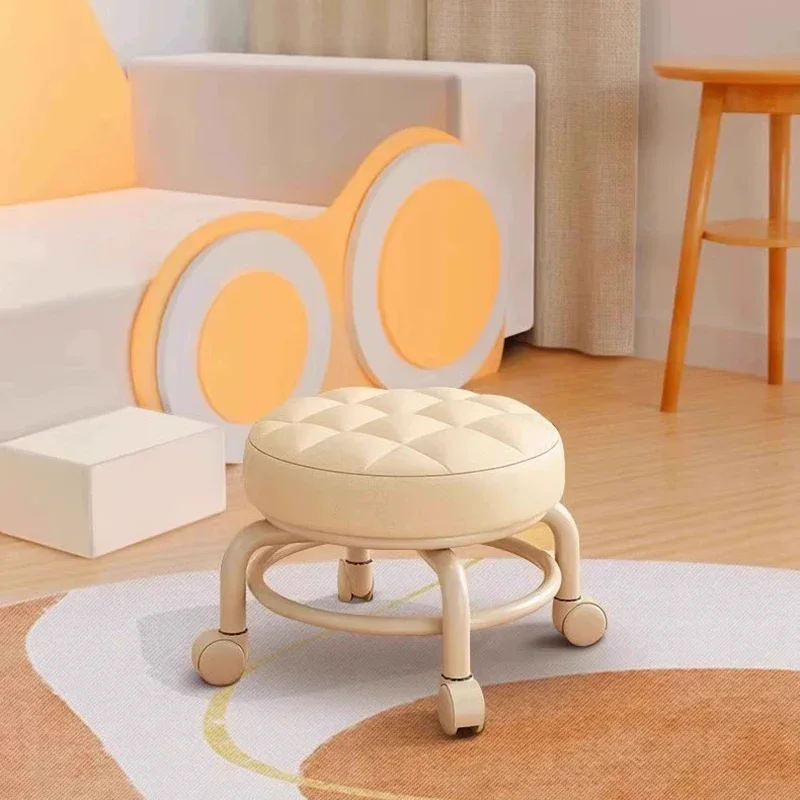 Unique Office Step Stool Shoe Nordic Ergonomic Lazy Garden Foot Stool Round Bedroom Hallway Designer Tabouret Patio Furniture