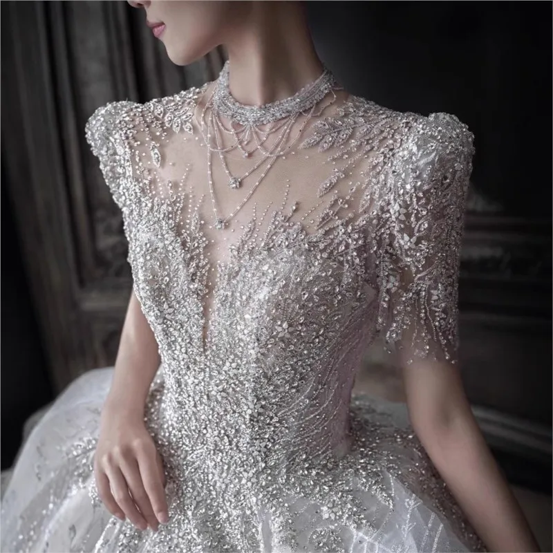 

A new light luxury luxurious and dress with main fabric trailing skirt