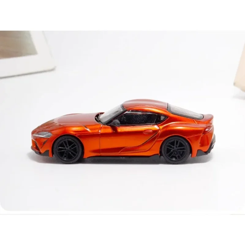 BSC 1:64 Toyota GR Supra A90 Supercar Legierungssimulation statisches Modell, Kindersammlungsspielzeug, Weihnachtsgeschenke für Kinder.