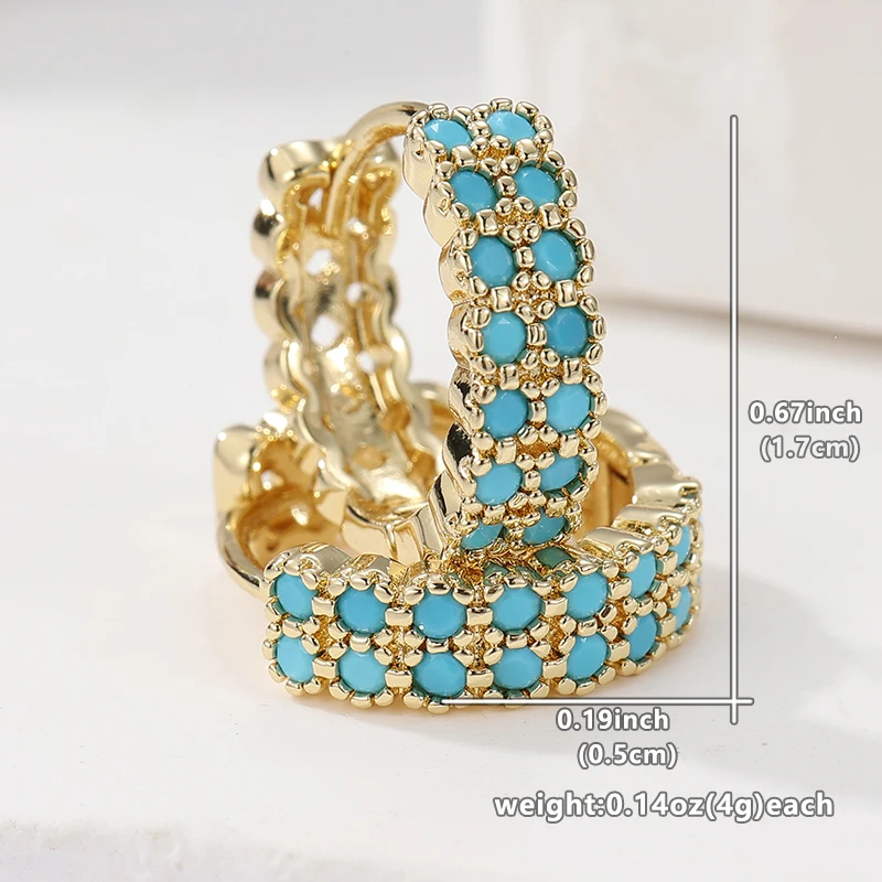 Klassische modische goldfarbene Creolen für Damen, exquisite handgeschnitzte Metall-Ohrringe mit eingelegtem Imitat-Türkis-Schmuck – Detail 3