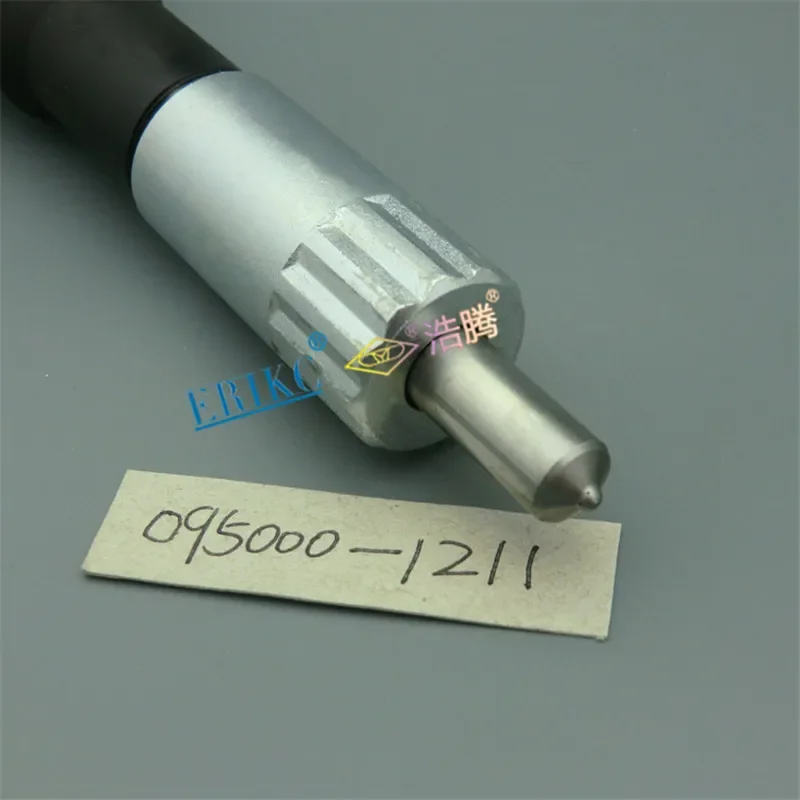 095000-1211 Common Rail Injector 095000-1210 Diesel Sprayer 6156-11-3300 for Denso 1212 Komatsu PC400-7 Excavator