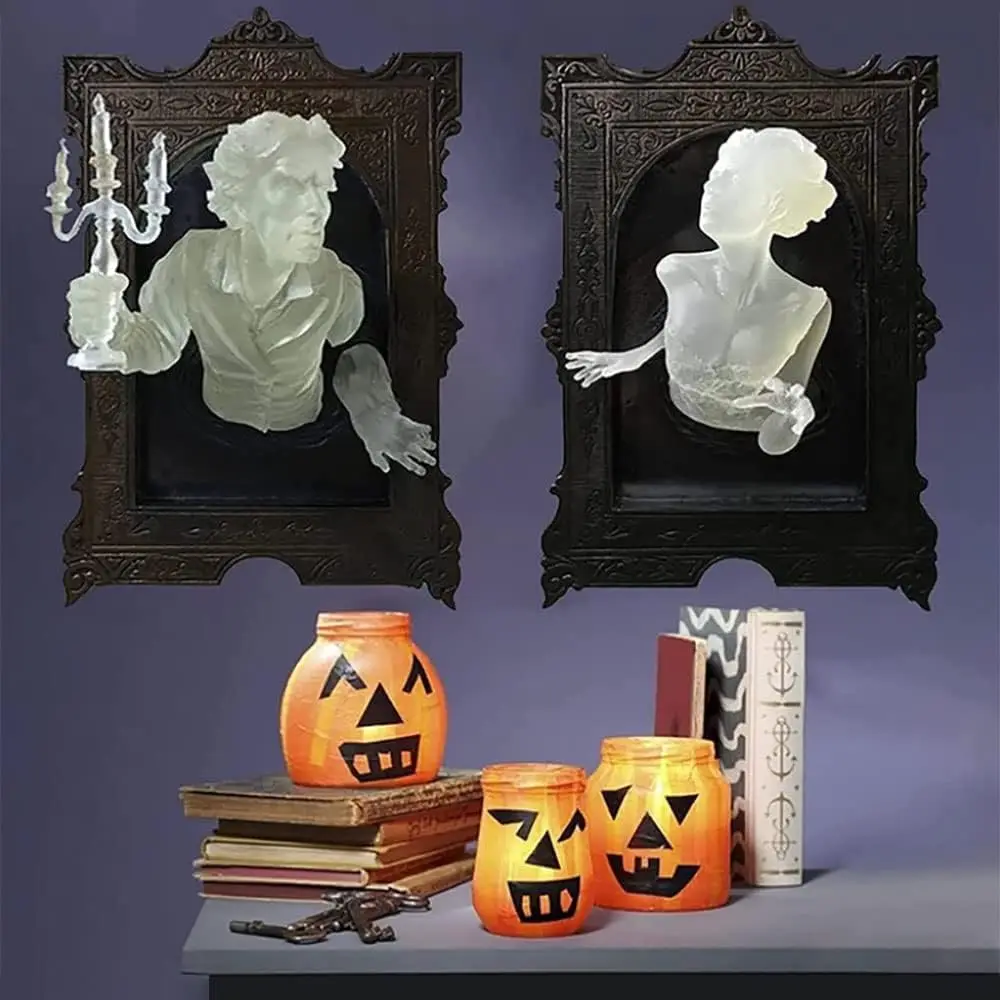 Ghost in The Mirror Wall Decor Glow in The Dark Halloween Decor 3D Horror Spooky Wall Sculptures Resin Luminous Statue Ornaments