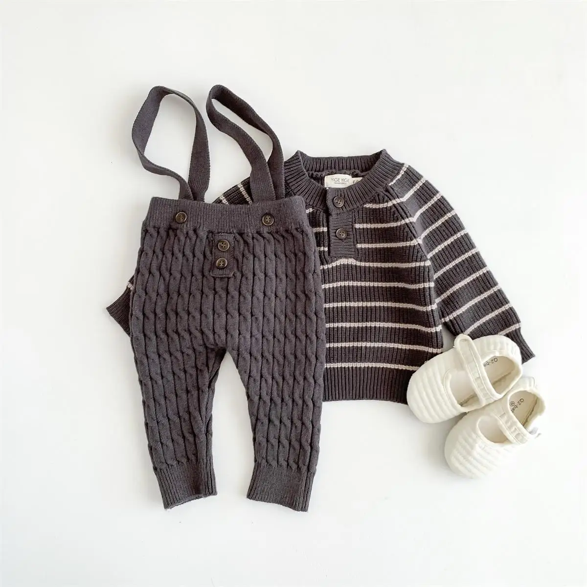 Autumn Knitted Baby\'s Sets 2023 Korea Striped Toddler Long Sleeved Sweater Knitted Top Pant Newborn Shoulder Strap Pants