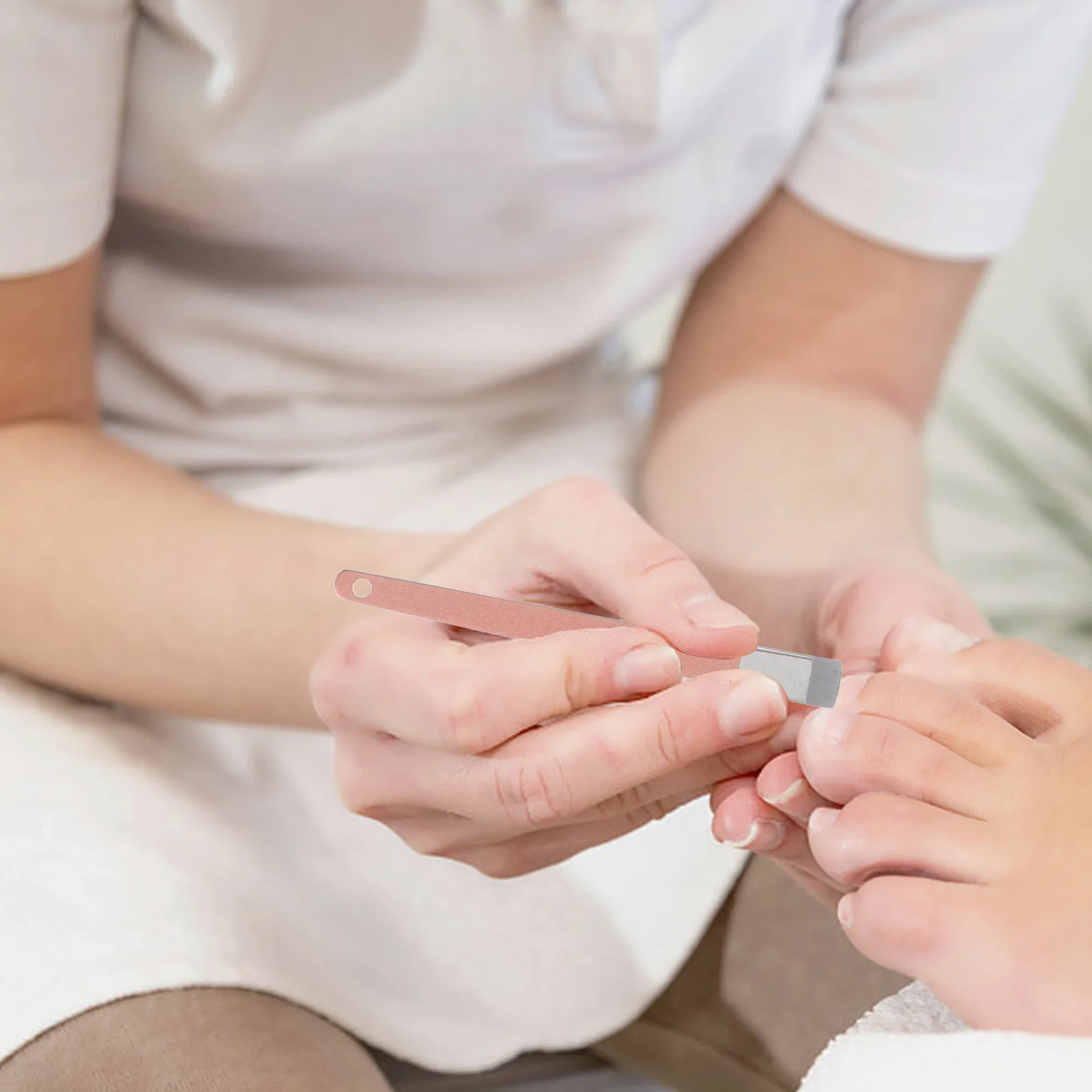 16-częściowy zestaw narzędzi do manicure ze stali nierdzewnej, wielofunkcyjny zestaw do obcinania, pilowania i pielęgnacji paznokci, profesjonalny zestaw do pielęgnacji.