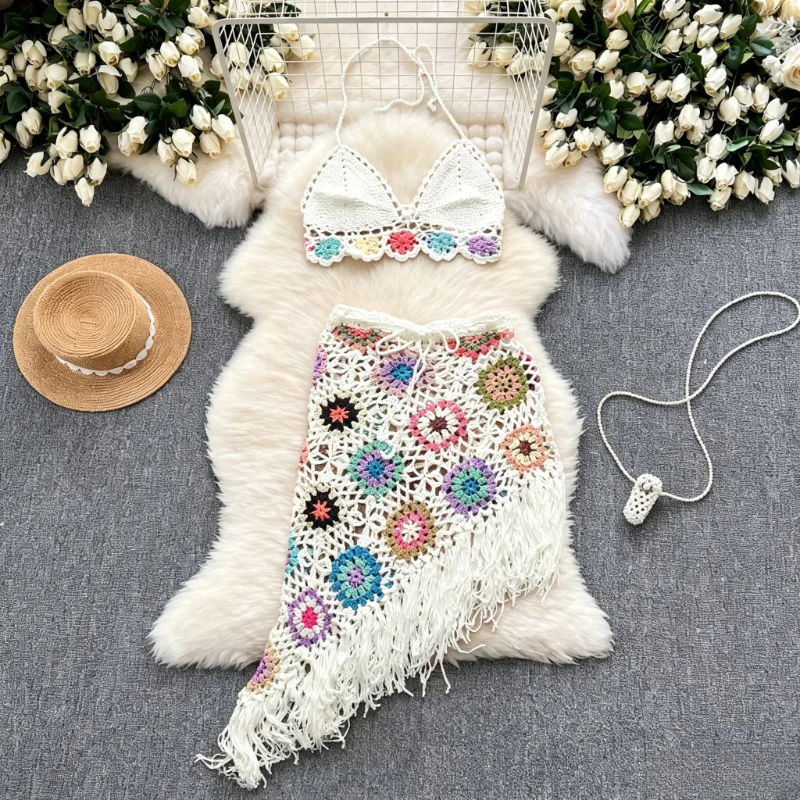 Unregelmäßige Retro-Stricksets für den Strandurlaub für Damen: V-Ausschnitt Mini-Camisole + kurzer Fransenrock – Modische, sexy zweiteilige Sommeranzüge