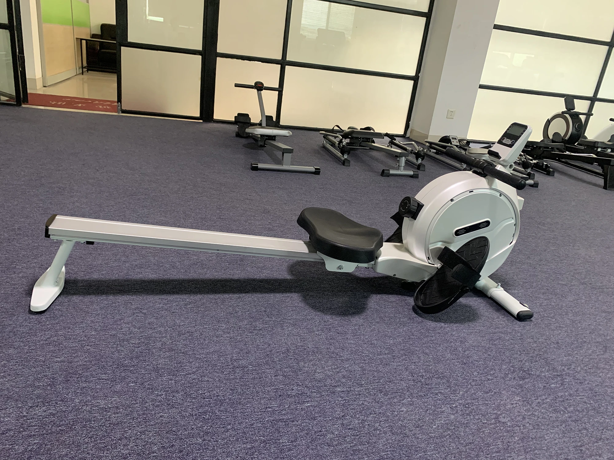 Máquina de remo magnética con  - Rowing Machine Magnetic reseña y precio