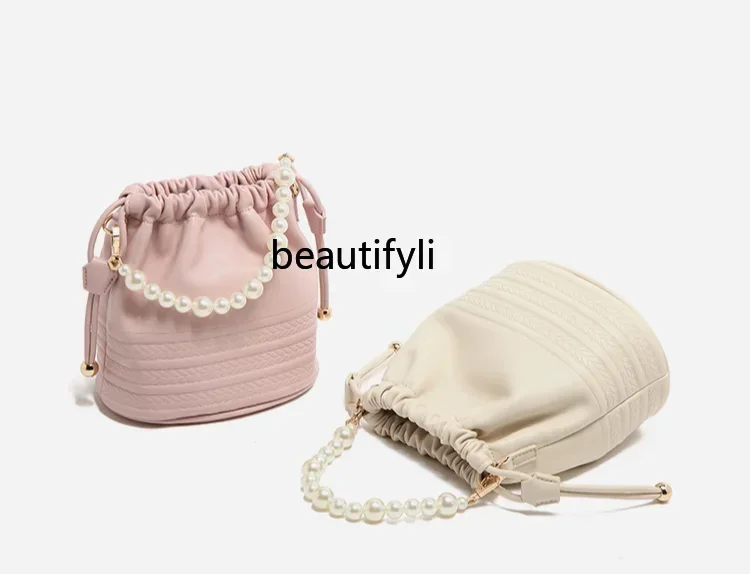 

Women's Bag New Pearl Hand Bucket Bag Shoulder Messenger Bag