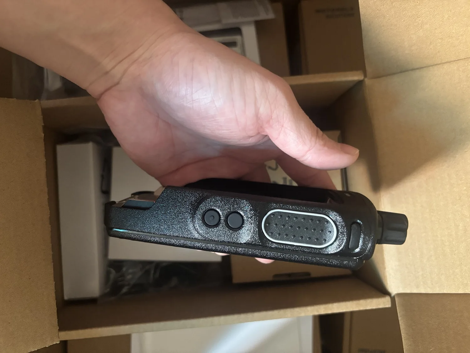 Wholesale Original For Walkie-talkie GPS WIFI XPR 7550e DGP8550e DP4801e Two Way Radio 50KM UHF/VHF