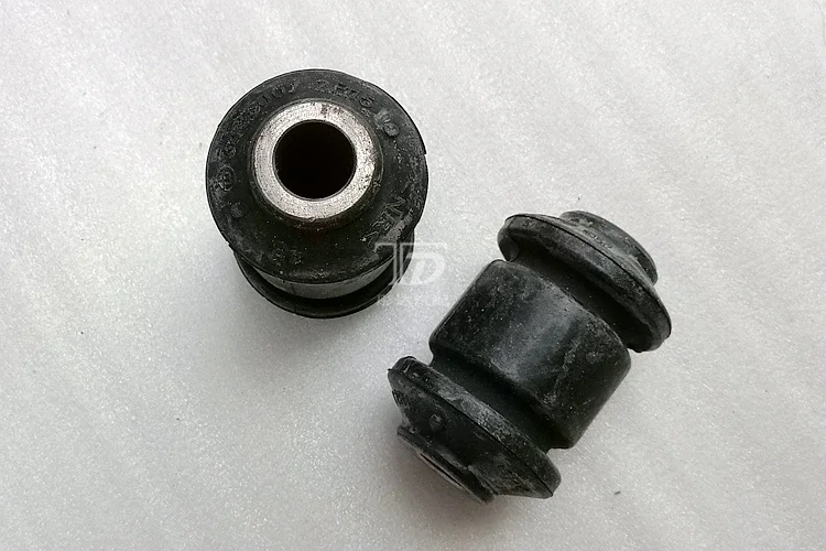 Lower arm rubber sleeve for Brilliance FRV FSV CROSS H530 H330 V5 Triangle arm bushing 343Hunter