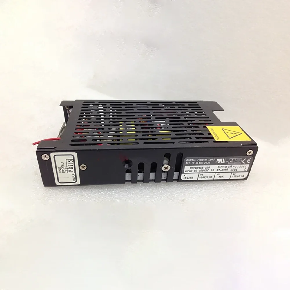Alimentatore per apparecchiature mediche industriali +5V8A+24V3.5A+12V5.5A UPFCS155-320