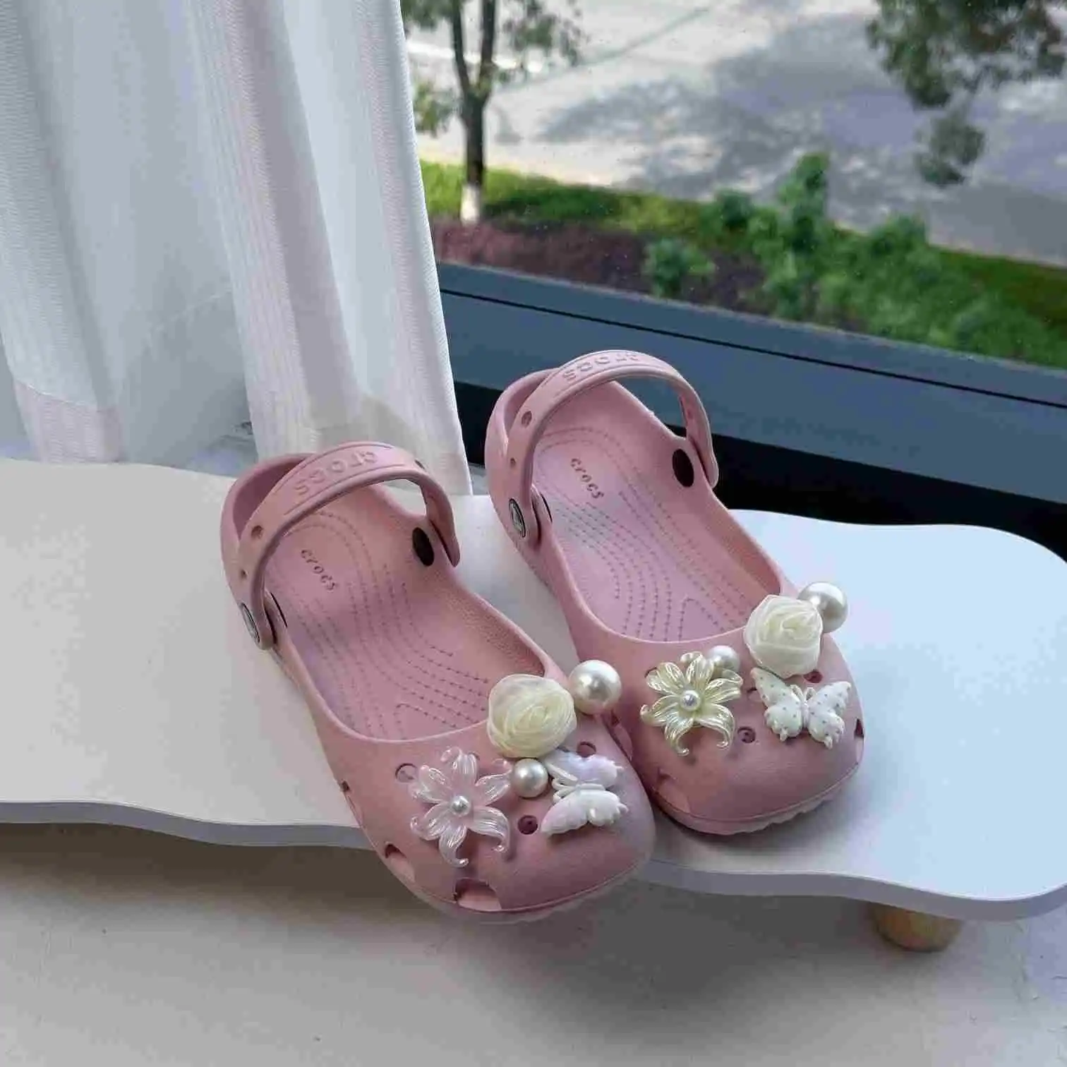 10PCS DIY Peal Shoe Charms Bling Floral Shoes Buckle Decorations Removable Shell Shoe Accessories Mutlifunctional Shoe Clips