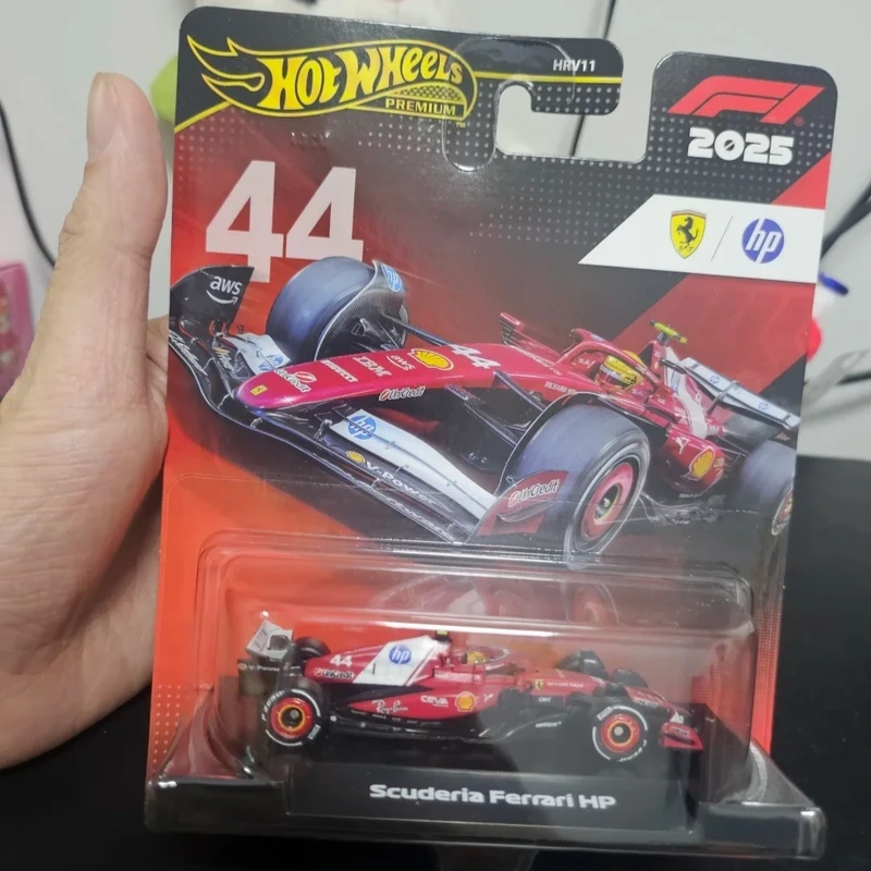 Hot Wheels Premium F1 Racing Car Scuderia Ferrari 44 2025 New Hrv11 Limited Edition Diecast Collectible Real Riders Metal Car