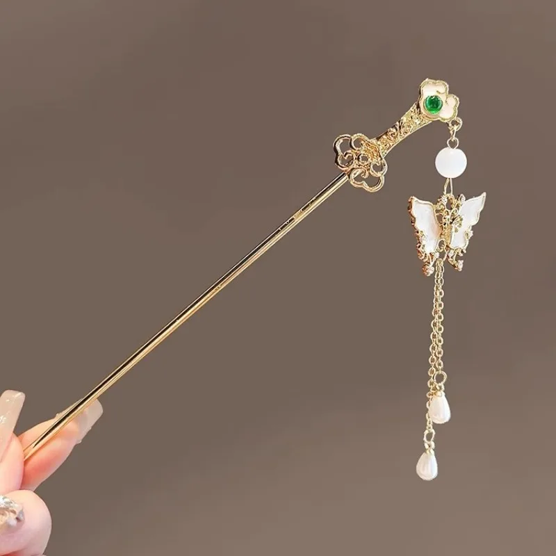 

New Chinese Ruyi butterfly hairpin, ancient female high-end pearl fringed cheongsam hairpin, exquisite golden disc hairpin
