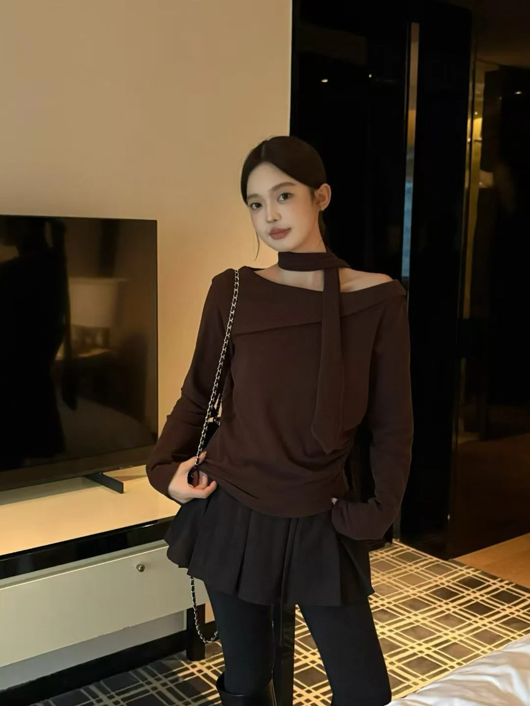 冬の新作韓国風カジュアルロングスリーブフローティングTシャツレディースソフトで快適な厚手のベースレイヤートップ